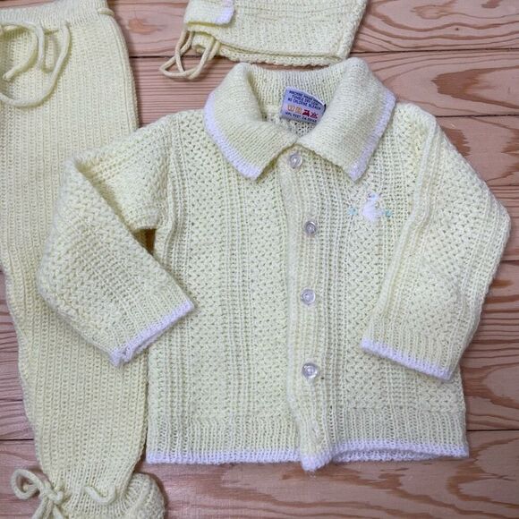 Vtg 60s/70s Baby Clothes Noveltyknit Yellow Knit Sweater Hat & Pants w/ Footies - Picture 2 of 9